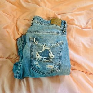 American eagle ripped jeans
